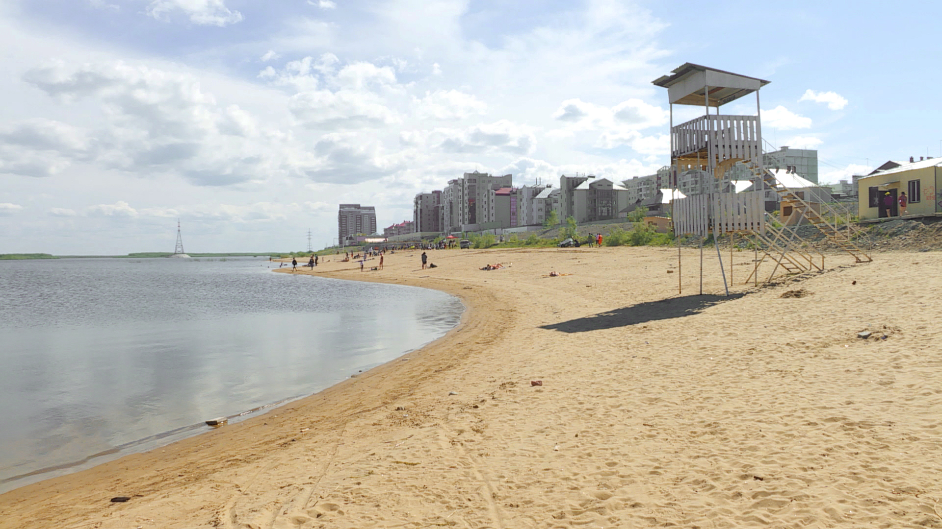 В Якутске готовится к открытию городской пляж