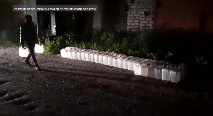Склад с контрафактным алкоголем обнаружили в Тобольске