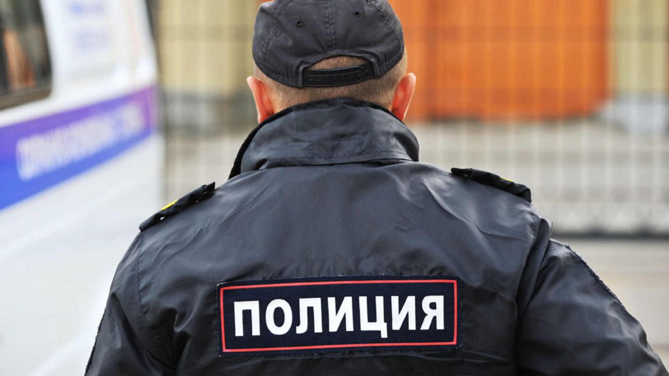 Житель Брянска развел знакомого на 220 тысяч рублей: возбуждено дело
