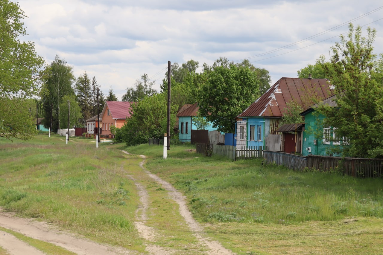 Украинские военные обстреляли села в Курской области
