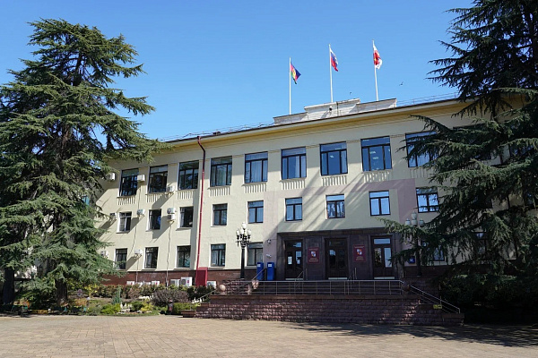 Более 32 млн рублей выделили жителям Сочи, пострадавшим от июльской ЧС