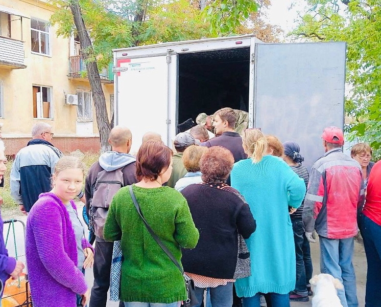 Почти 400 тонн гумпомощи отвезли кубанские казаки на Донбасс