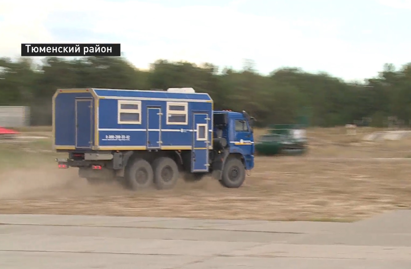 Водители "Россети Тюмень" из Ноябрьска стали обладателями кубка профмастерства