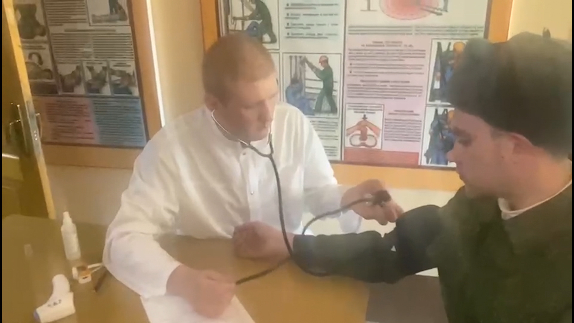 Для мобилизованных из Иркутской области в учебных центрах организовали проведение медосмотров