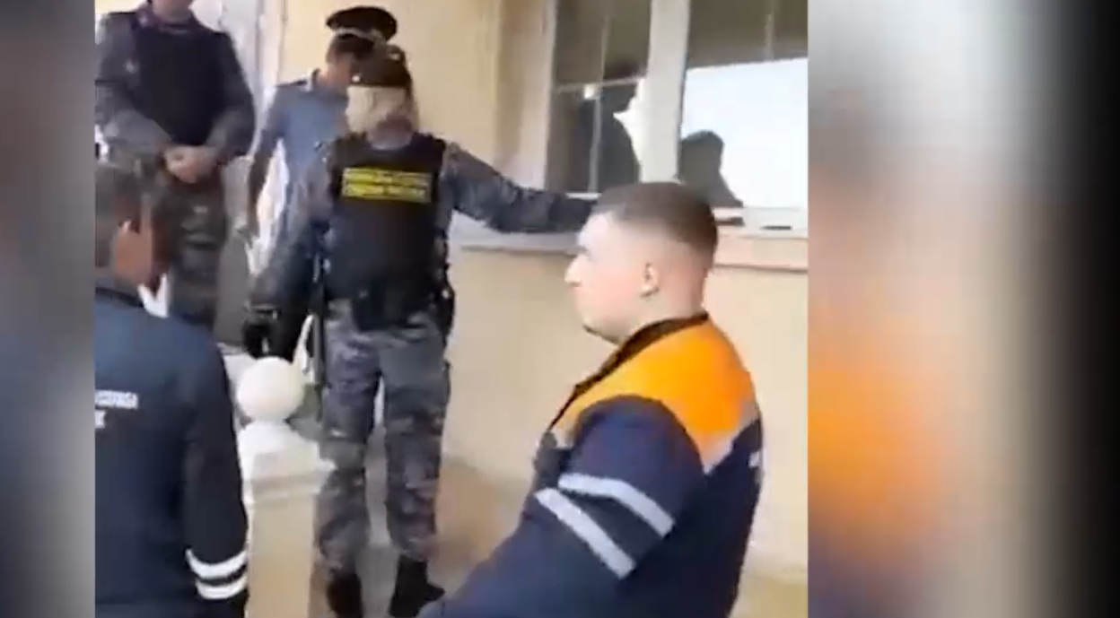 На Кубани судебные приставы вернули ребенка матери
