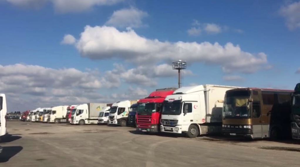 Водителям грузовиков предлагают сухопутную альтернативу Керченской переправе