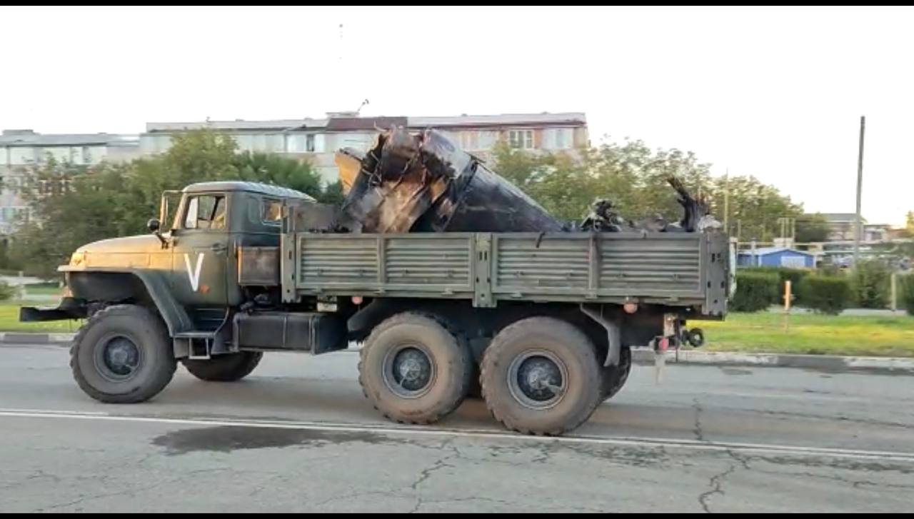 Обломки упавшего в Ейске самолета соберут на местном аэродроме