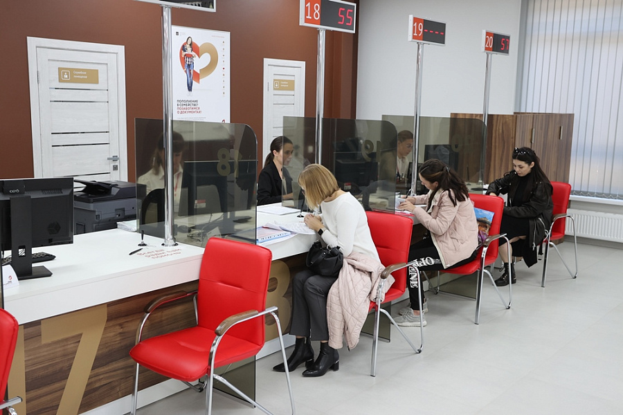 На Кубань приехали больше семи тысяч жителей Херсонской области