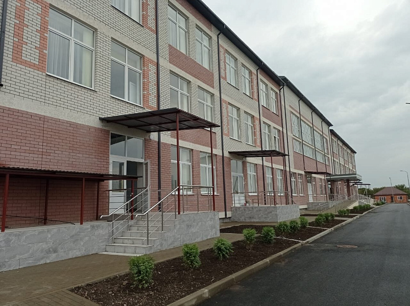 На Кубани построили новое здание начальной школы
