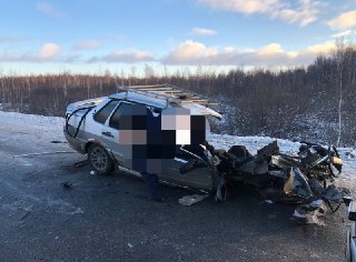 Два человека погибли в ДТП на тюменских трассах