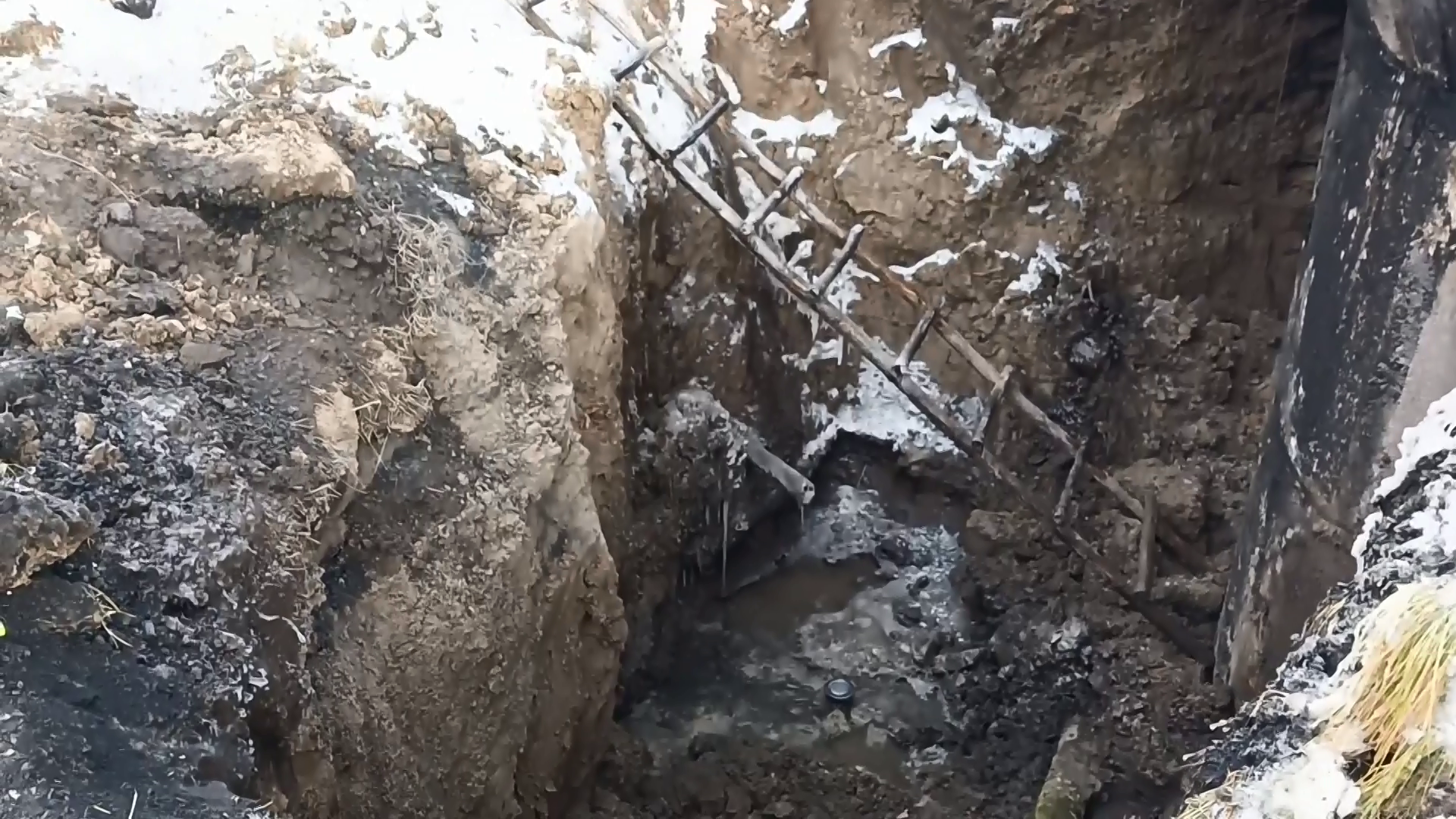 В Балахтинском районе люди вынуждены жить без воды уже больше недели