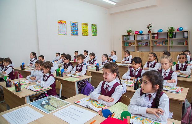 В школах Ингушетии введут должность "Советник директора"