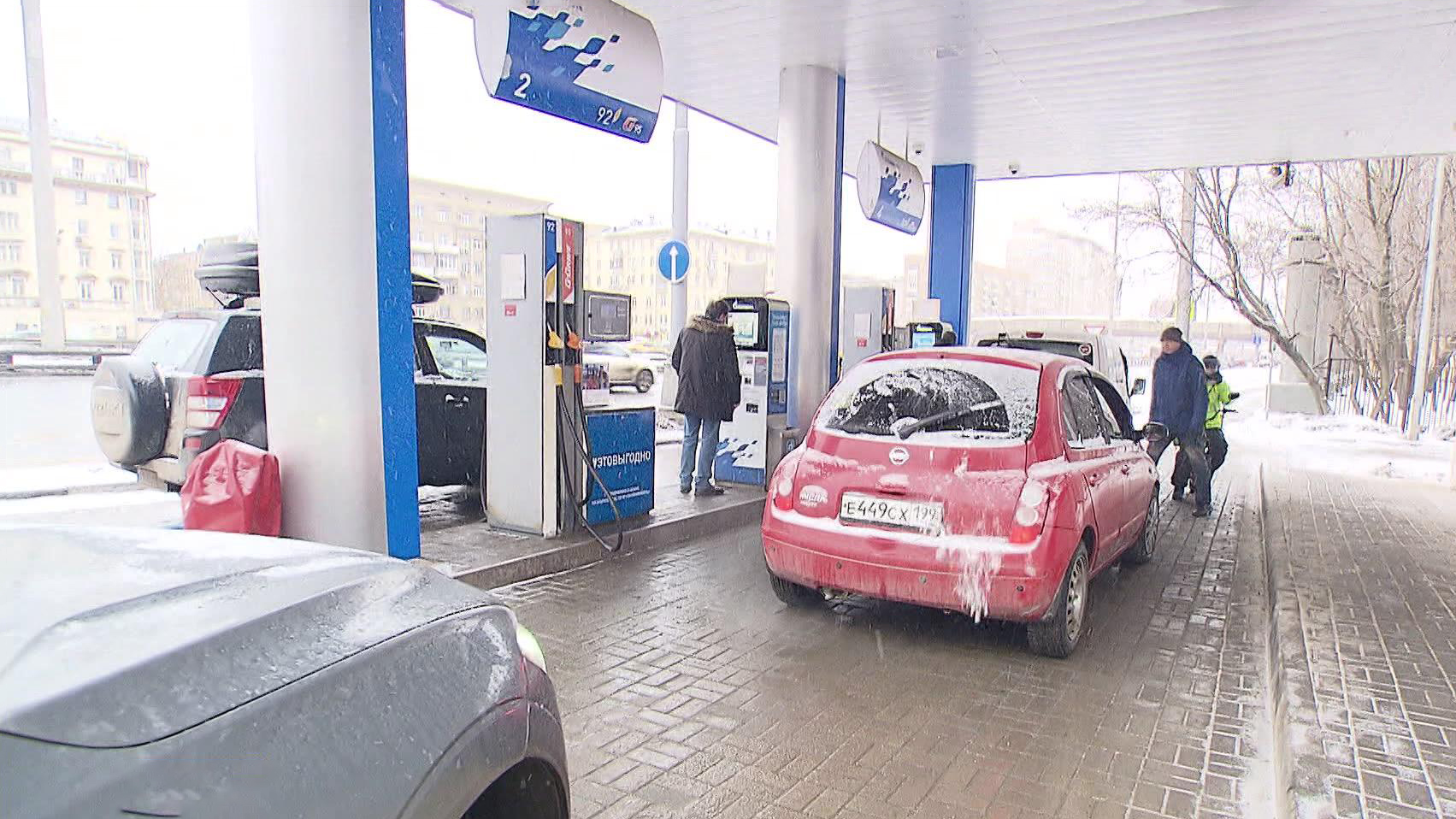 Как АЗС испортила жизнь обитателей жилых домов на Ленинградке