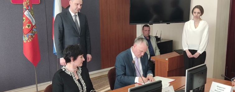 В Орске подписано партнерское соглашение между администрацией города и компанией "Ормет"