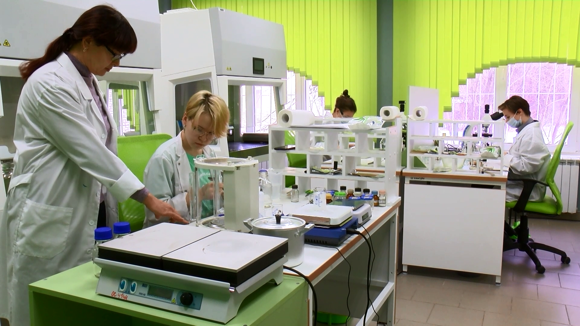 В Шушенском сельскохозяйственном колледже в отделении Агрономии готовят питательную среду для разных целей