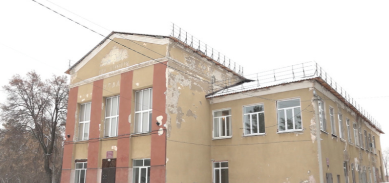 В доме культуры села Ивановка всю зиму царит холод