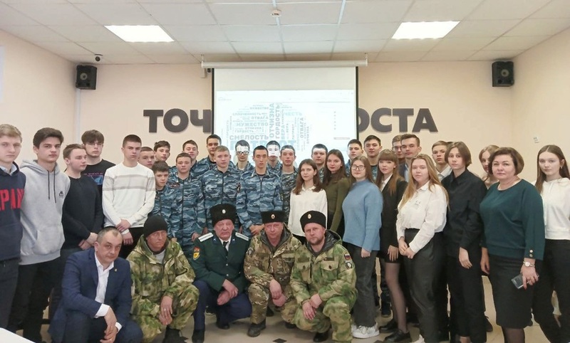 В Сорочинске состоялась встреча школьников с участниками специальной военной операции