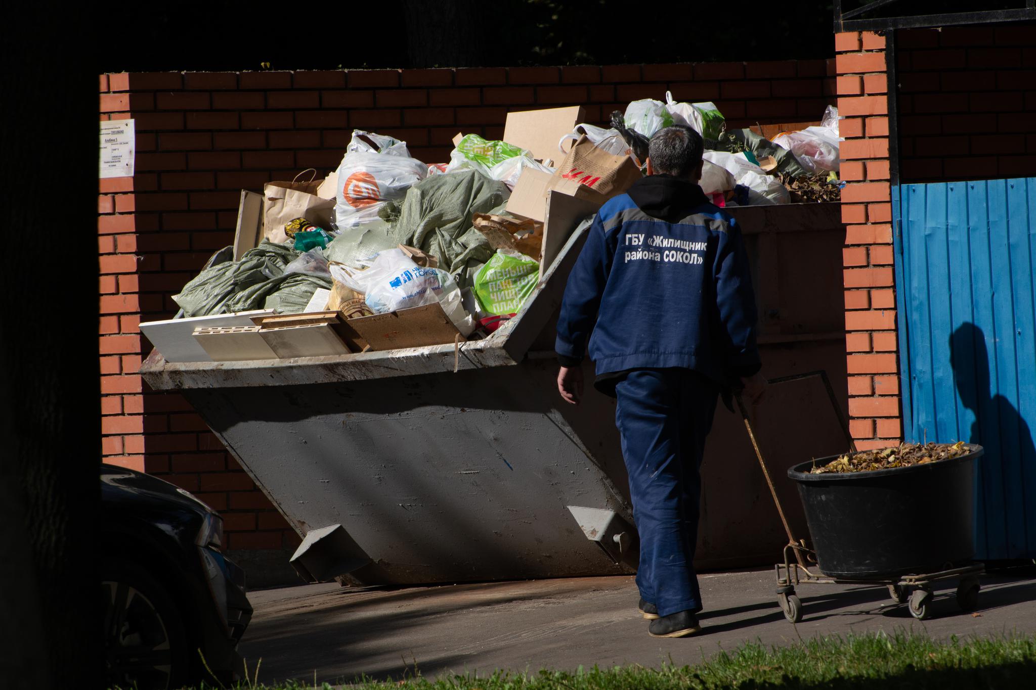 В Краснодаре начинают наводить порядок после зимы