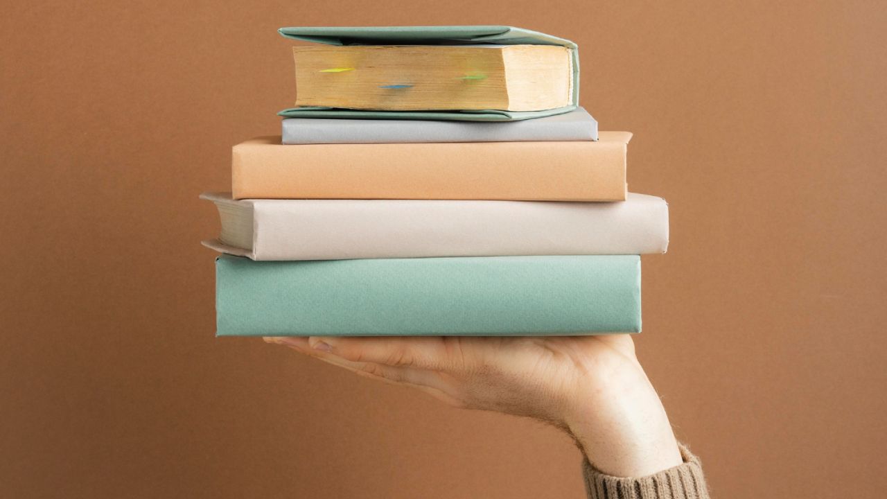 Библиотеки Ямала продолжают борьбу в проекте "Большие книжные гонки – 2023"