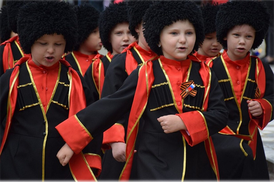 Лучший казачий кадетский корпус, школу и детский сад выберут на Кубани