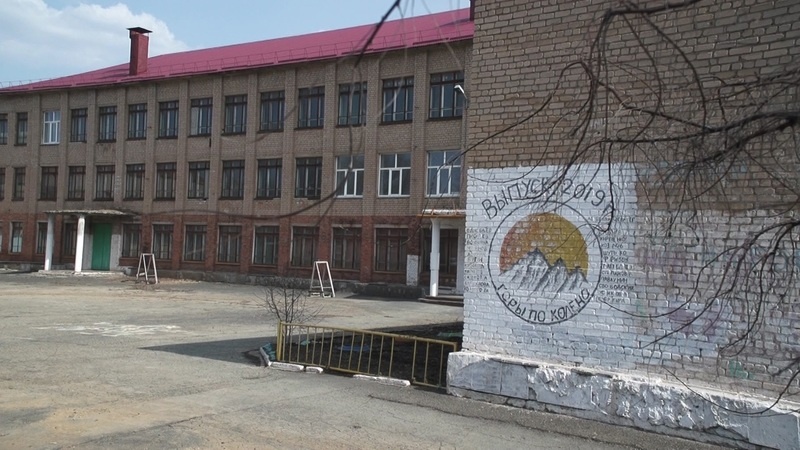 Прокуратура контролирует ремонт школы номер 54 в Орске