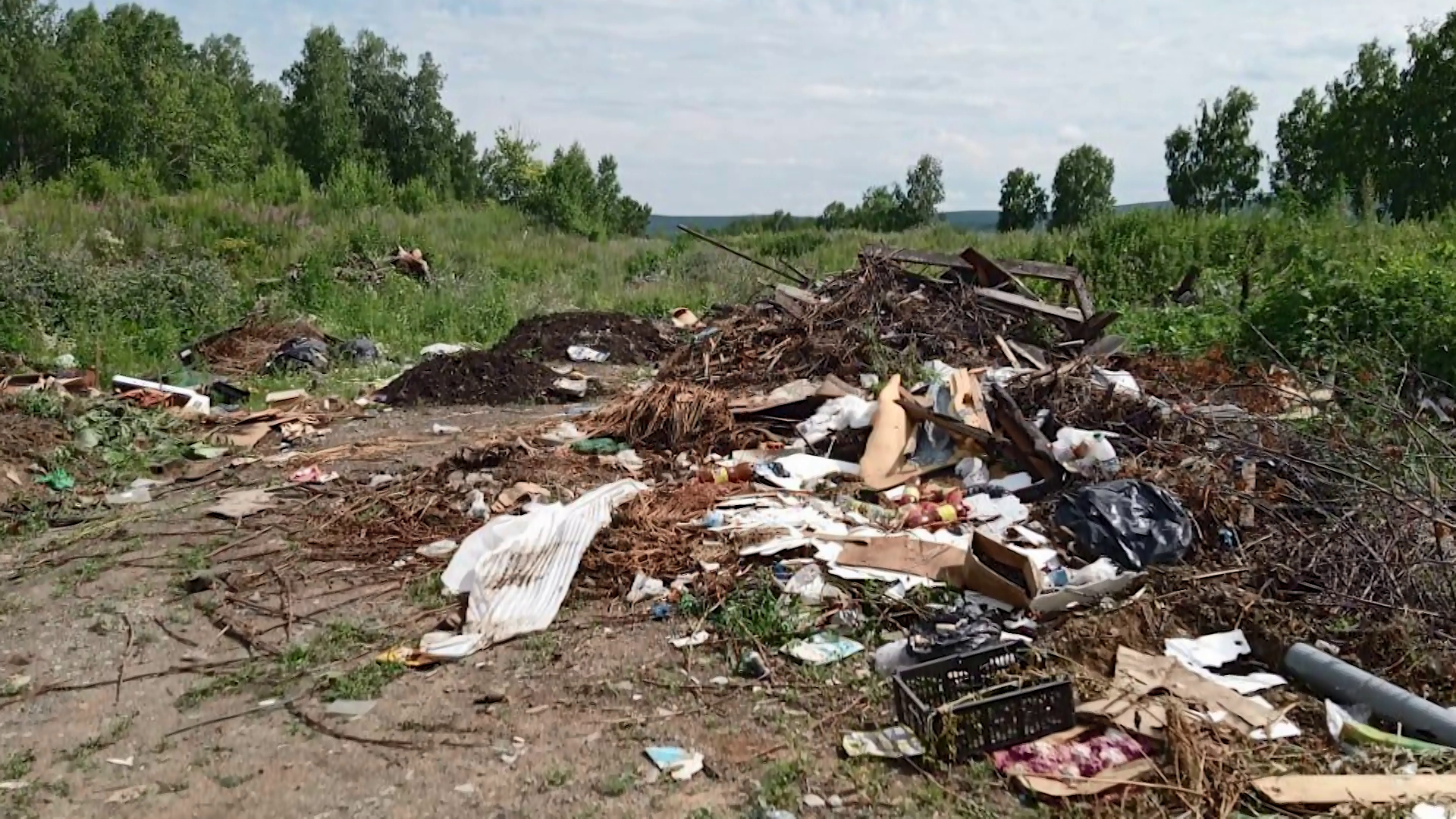 Жители поселка Краснокаменск в Курагинском районе обеспокоены мусорным вопросом