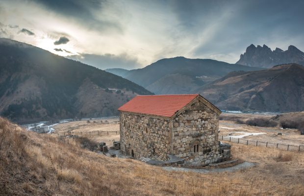 Древний христианский храм в Ингушетии оснастят камерами видеонаблюдения