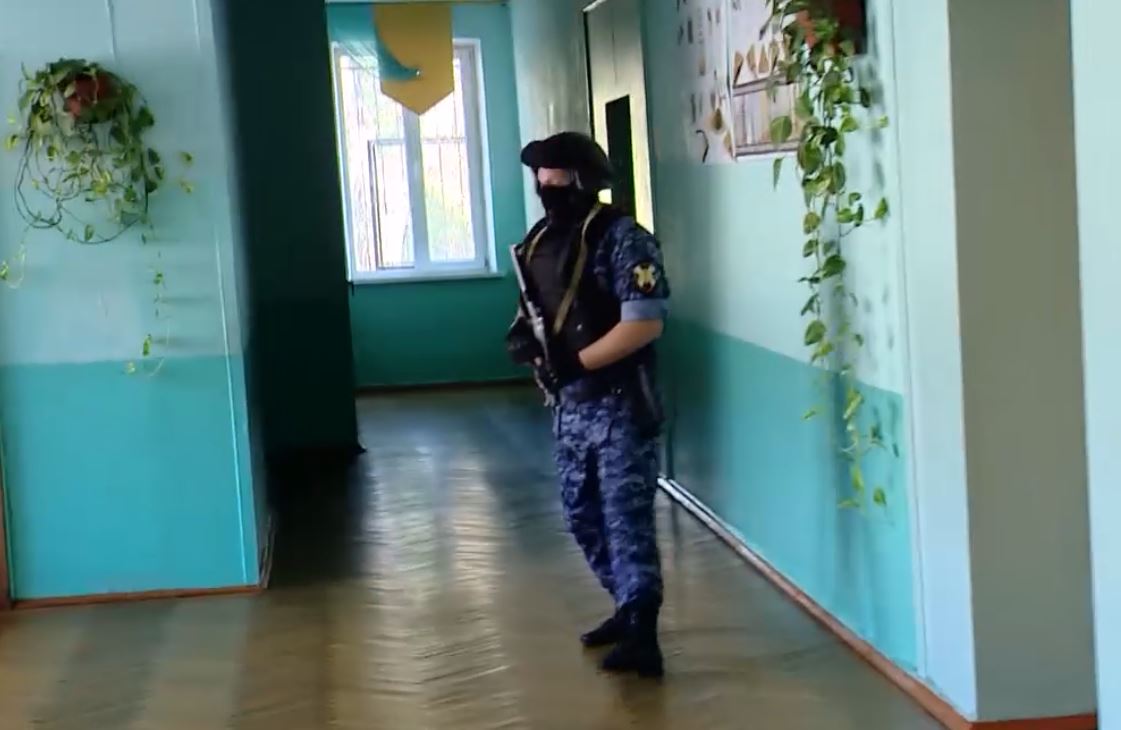 Три вооруженных человека проникли в гимназию №3 в Краснодаре