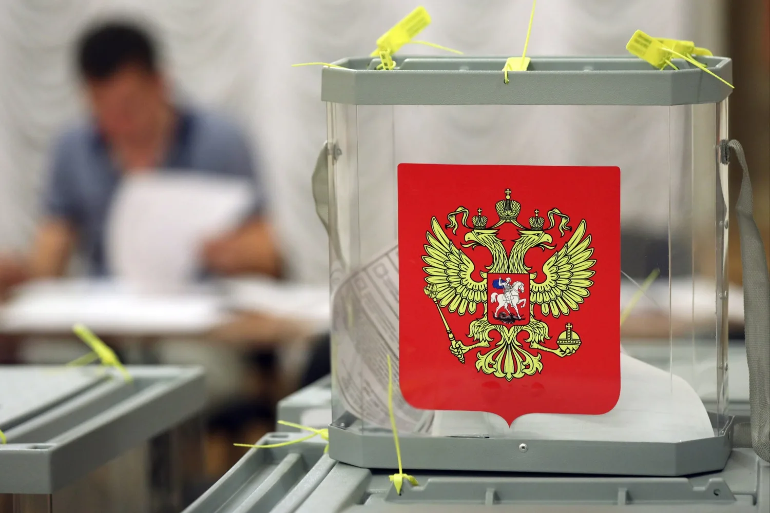 Избирательные участки для жителей новых регионов России открылись в Краснодаре
