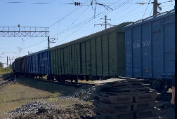Транспортная прокуратура заинтересовалась стоянкой поезда на переезде в Оренбурге