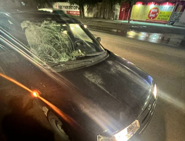 На дороге в Орске сбили пешехода