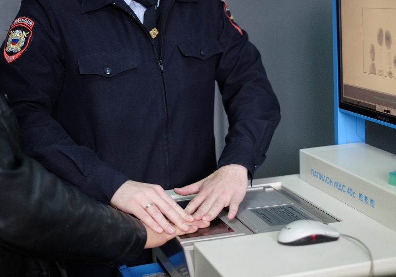 На Кубани менеджер несколько месяцев обкрадывала ювелирный магазин