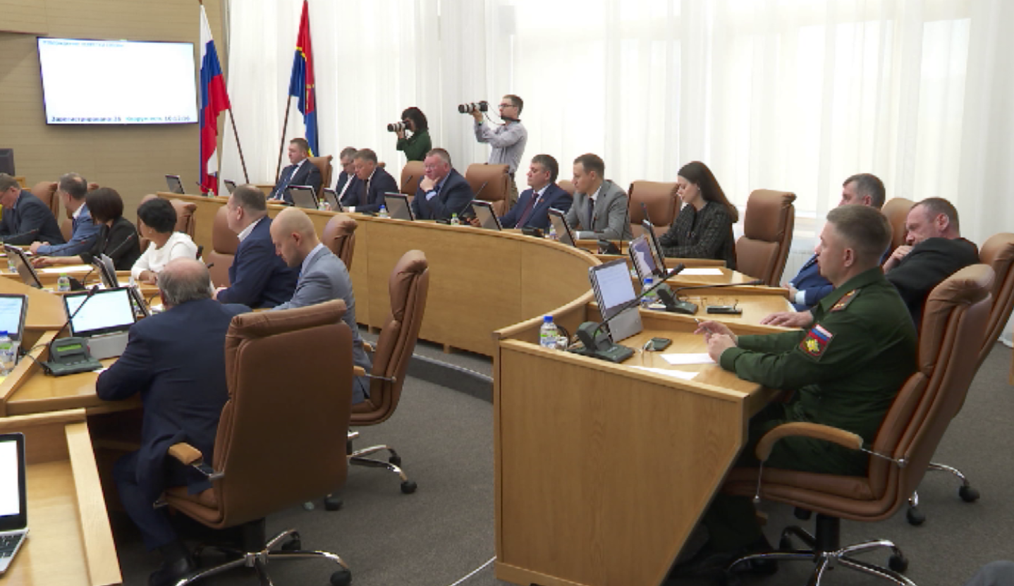 В Красноярске прошло первое заседание сессии нового городского совета депутатов