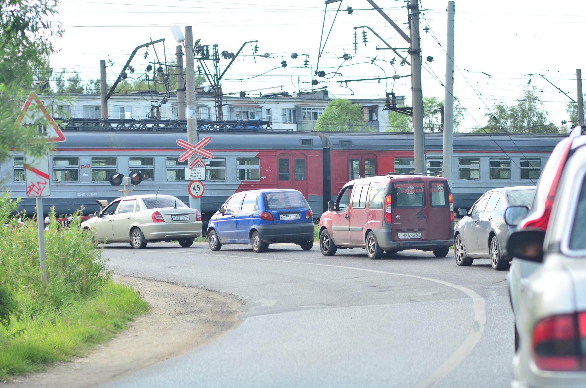 В Армавире на два дня перекроют железнодорожный переезд