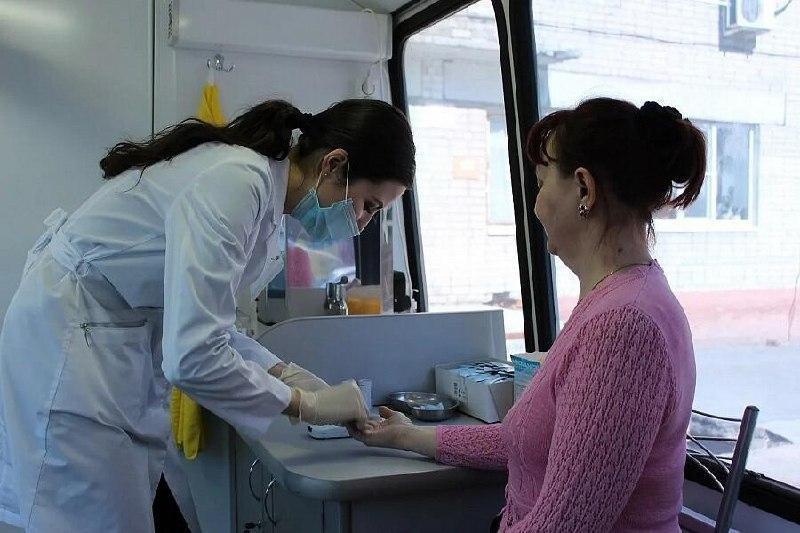 Жители Староминского района могут бесплатно проверить здоровье в мобильном комплексе