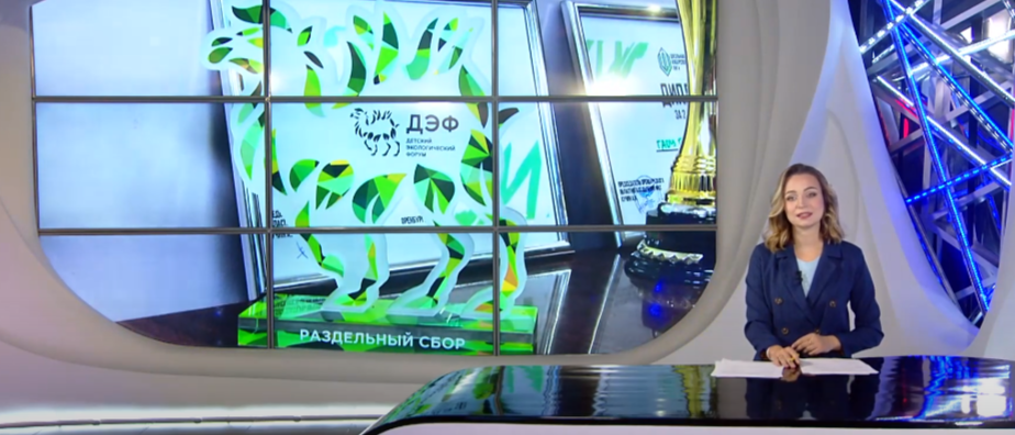 Бузулукские мастерицы продолжают плести сети для бойцов СВО