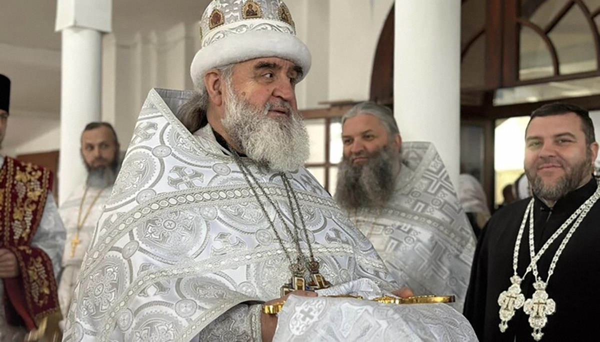 68-летний настоятель храма УПЦ получил повестку в армию