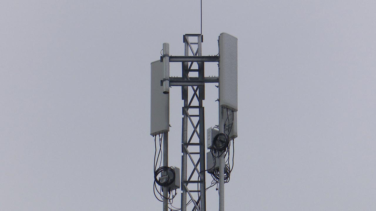 В башкирском селе жители снесли вышку связи, опасаясь 5G