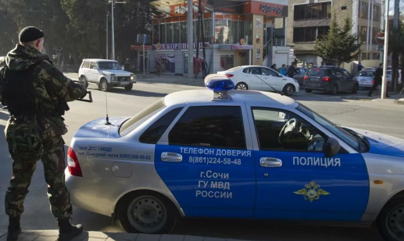 Житель Сочи забил бывшую жену молотком и ножом на глазах у сына