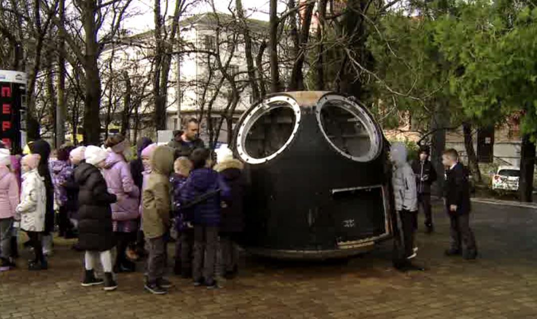 В Новороссийске можно "прикоснуться" к космосу