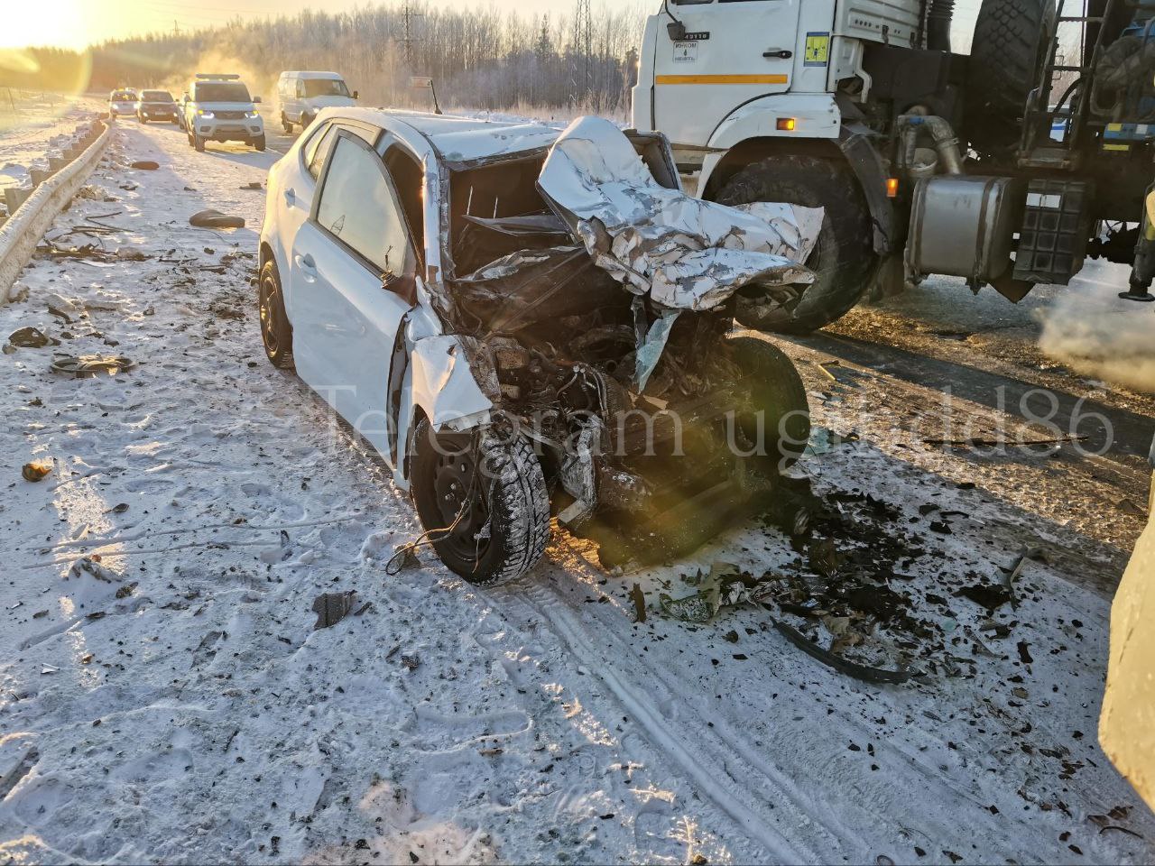 В Югре лобовое ДТП закончилось гибелью четырех человек