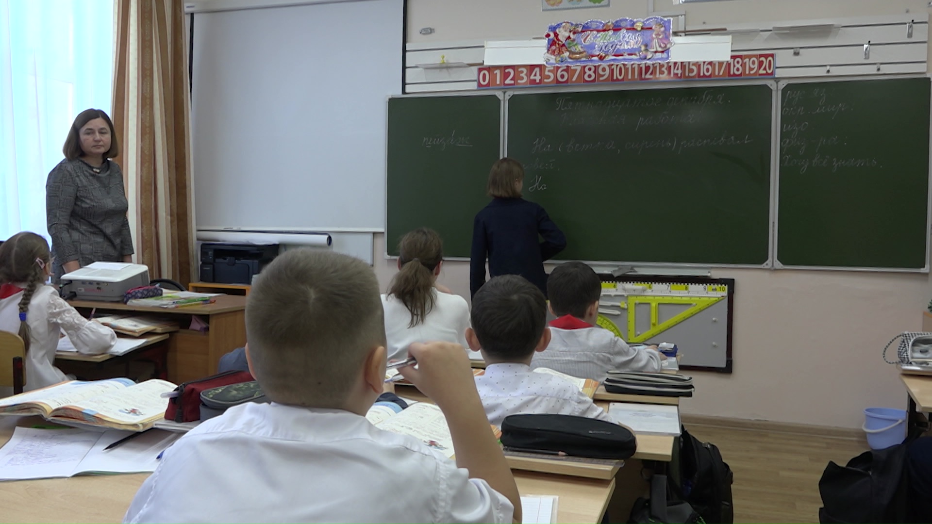 Бугурусланцы, страдающие от перегруженности школы, обратились за помощью к губернатору