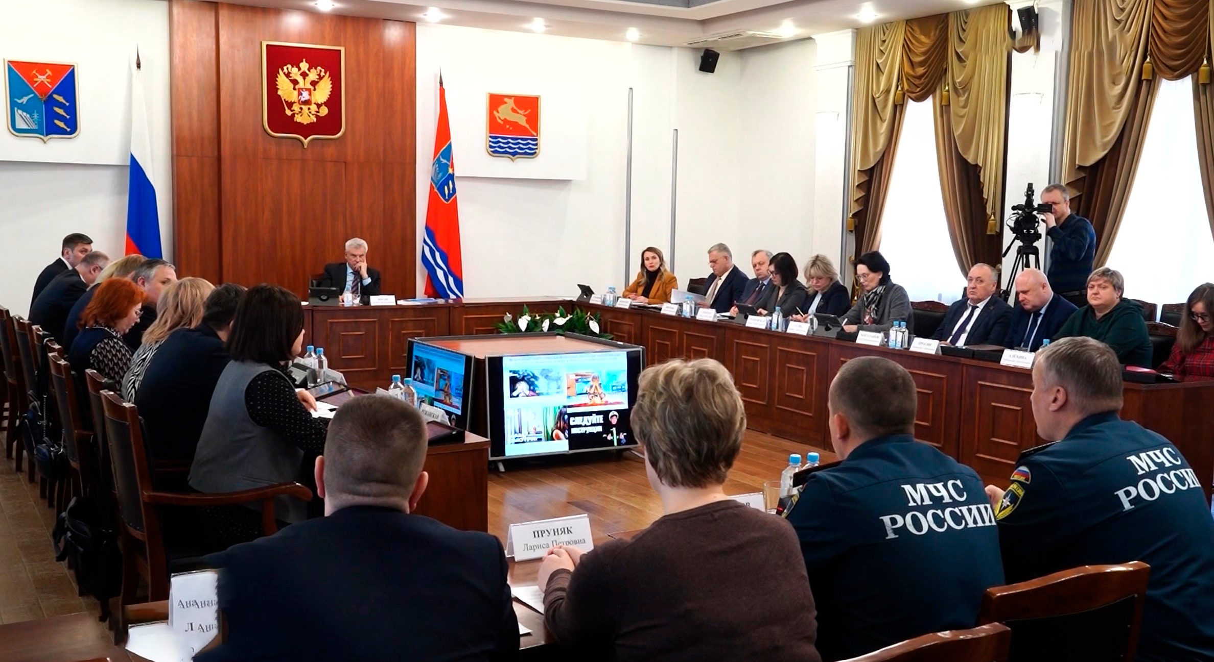 В Магаданской области для коммерческих и бюджетных организаций снизили энерготариф