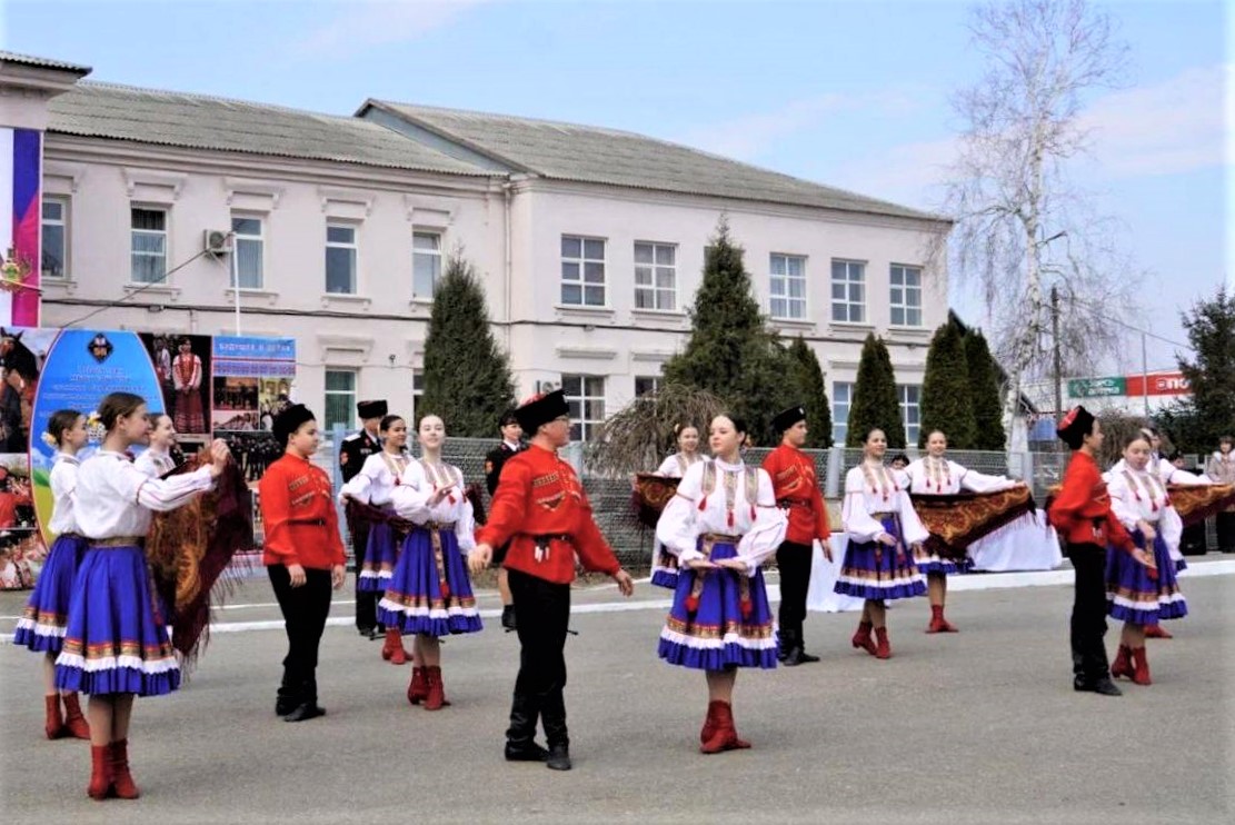На Кубани появилась еще одна казачья школа