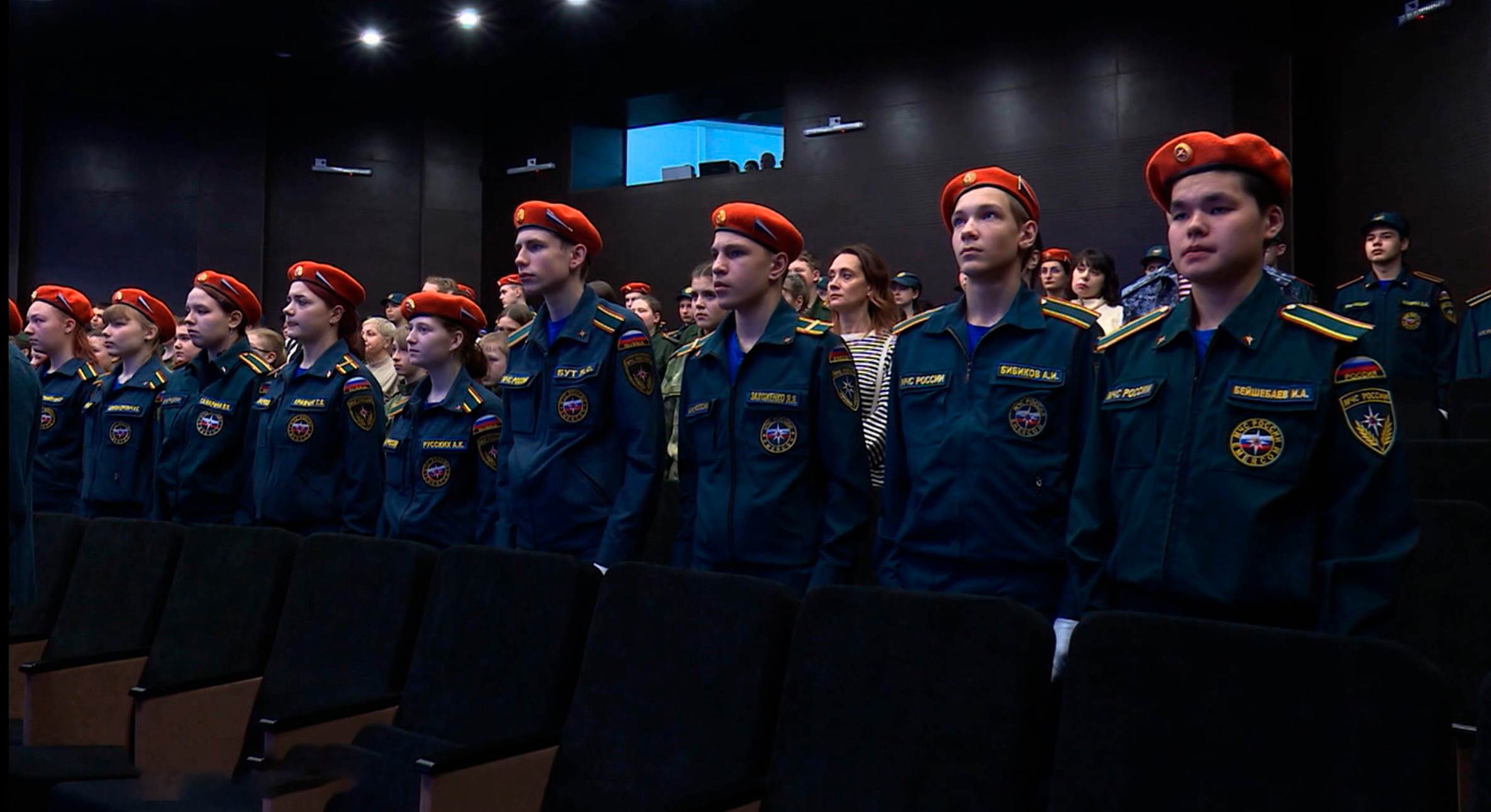 Звания сегодня присвоили ученикам гвардейских классов