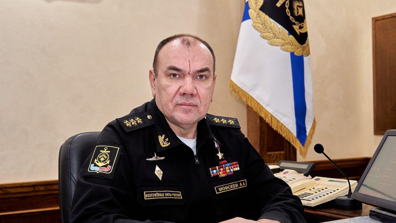 Главком ВМФ Моисеев получил звание адмирала флота