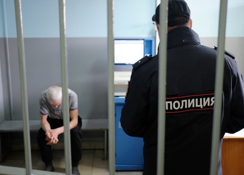 Педофил изнасиловал двух девочек в Абинском районе