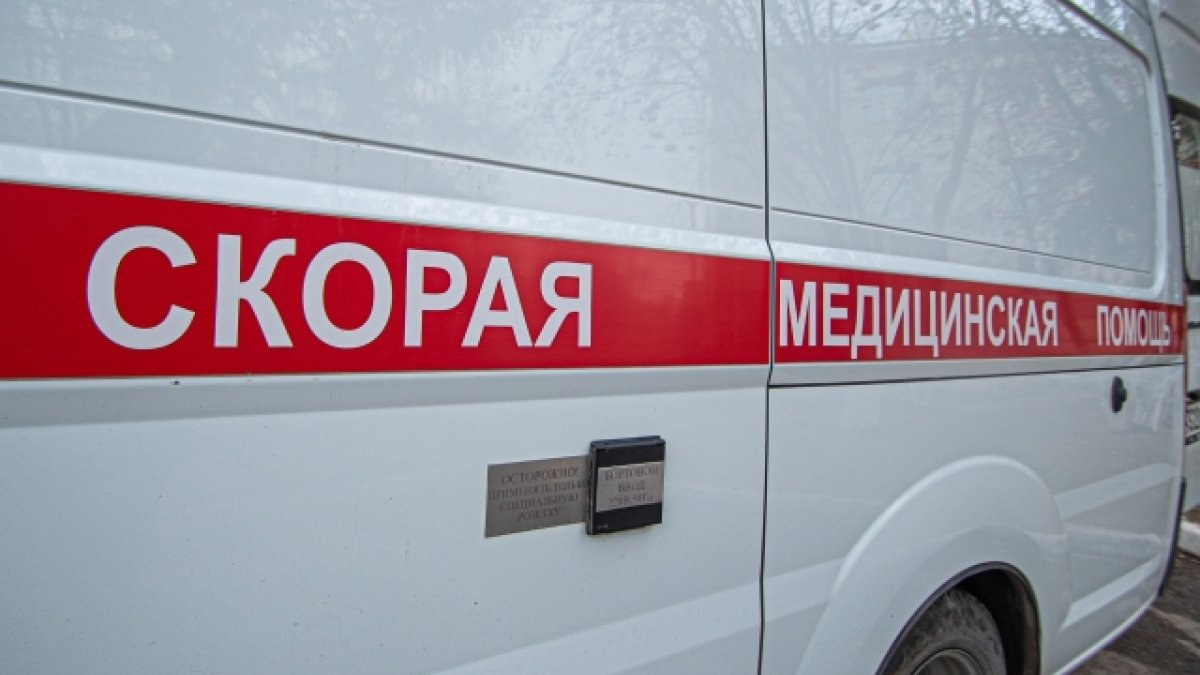 Пьяная пара напала на бригаду фельдшеров в томском Стрежевом