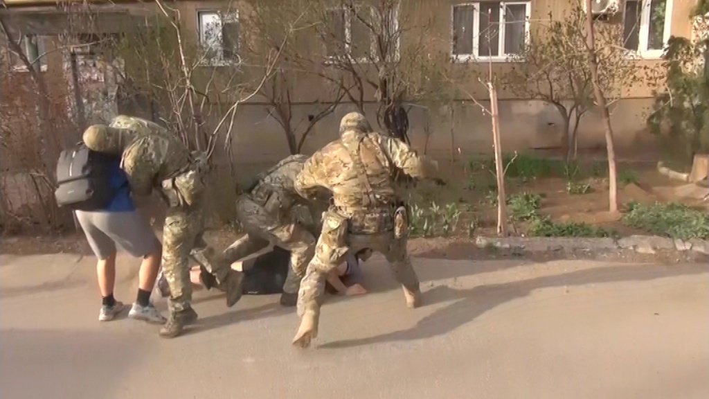 В Волгоградской области задержали участников неонацистской группировки