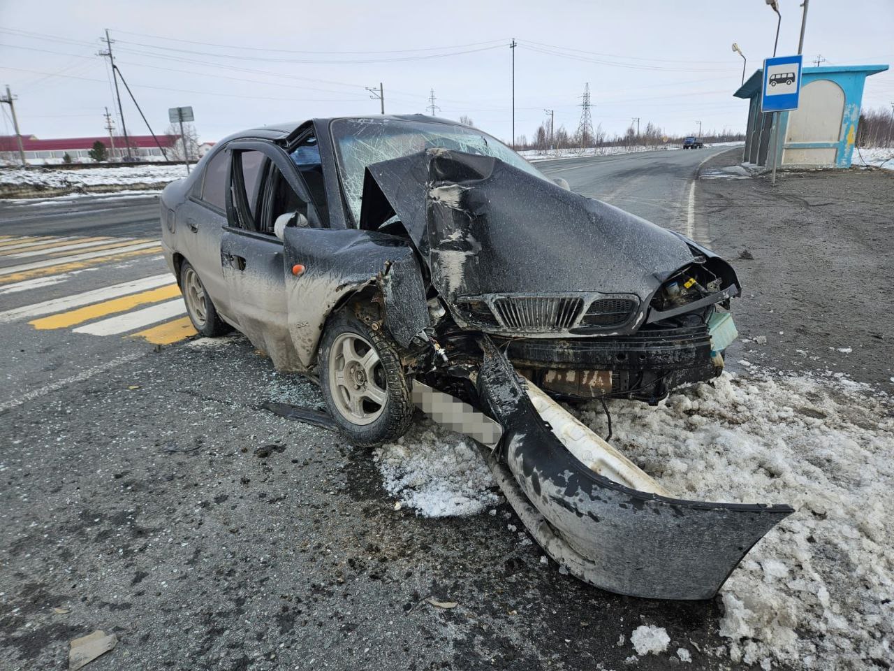 Попавший в ДТП новоуренгоец скончался в больнице